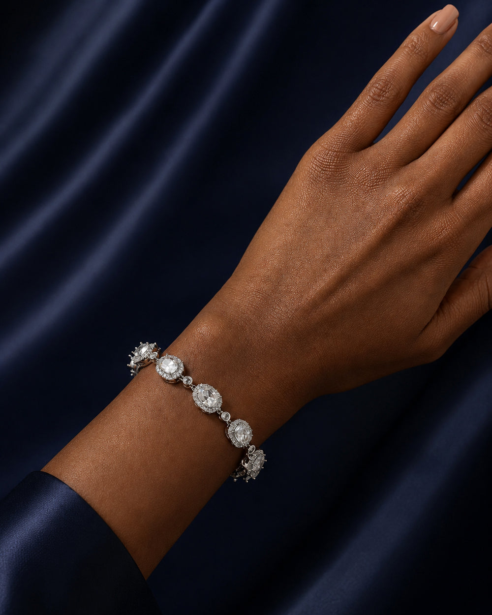 925 Sterling Silver Halo Link Bracelet