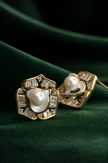 925 Sterling Silver Pearl Heart Stud Earrings