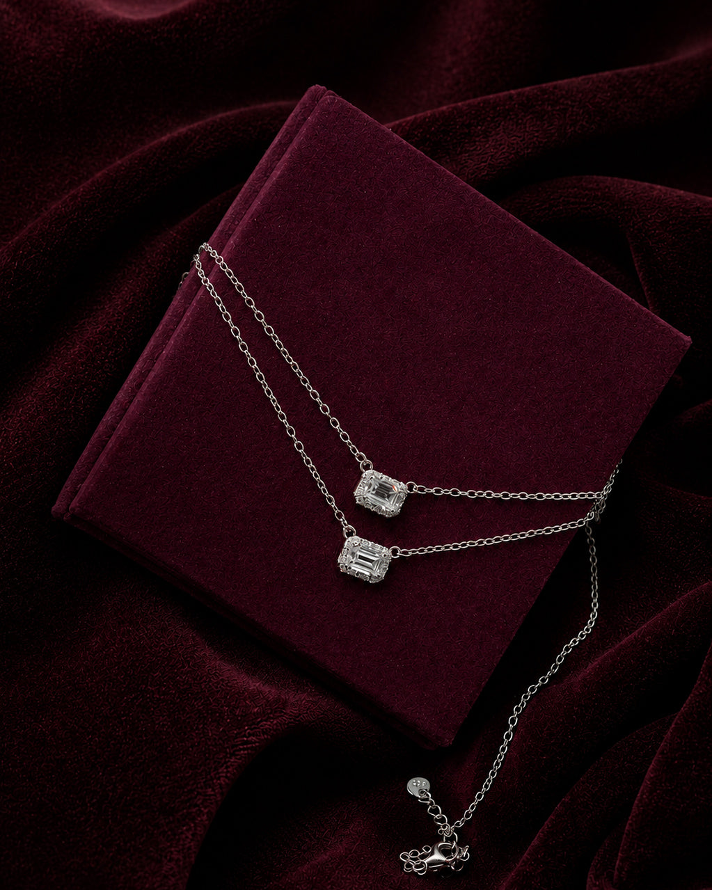 925 Sterling Silver Elara Pendant Necklace