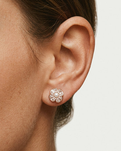 925 Sterling Silver Pearl Blossom Stud Earrings