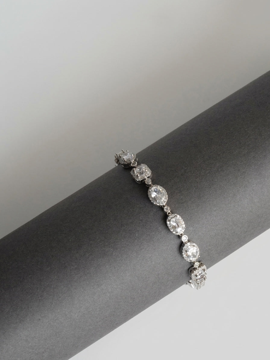 925 Sterling Silver Halo Link Bracelet